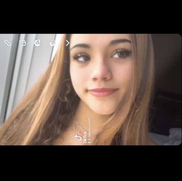 Meet your Posher, Delaney - Picture 1 of 1